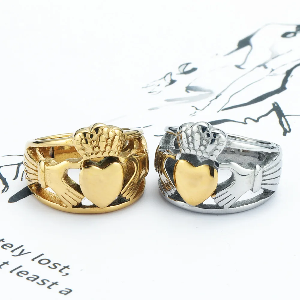 Claddagh Style Hand to Hold a Heart with Crown Ring Biżuteria ze stali nierdzewnej 316L Celtycki węzeł Biker Women Ring