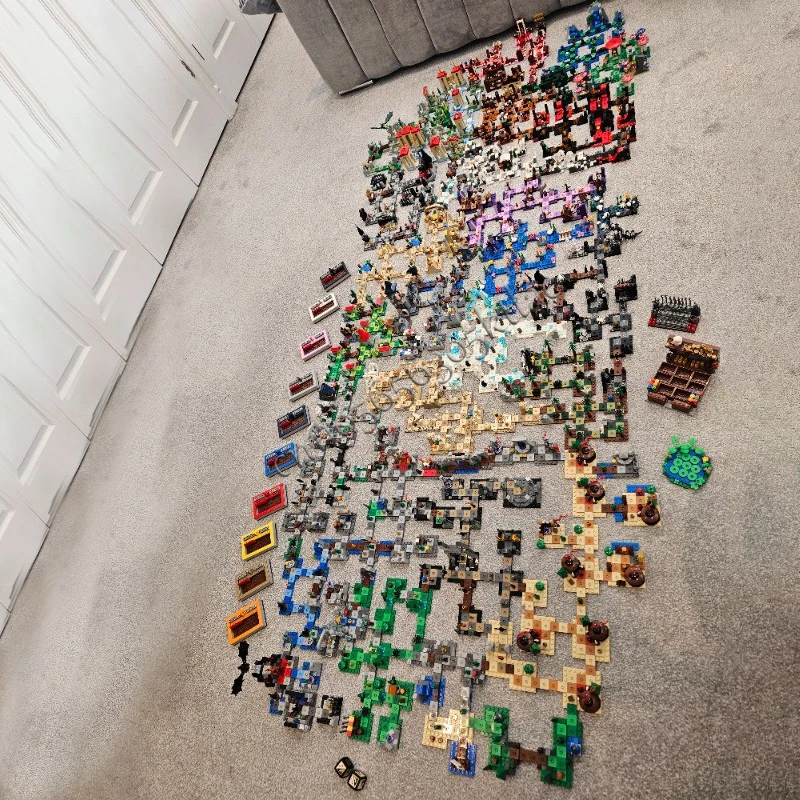 

10176 Parts MOC Famous Game Series The Land Of Heroes Model Building Blocks Bricks DIY Creative Assembly Toys For Children Gifts
