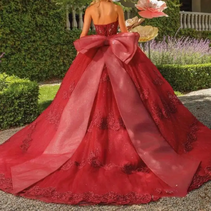 Vestidos Elegantes de princesa para niña, fiesta de cumpleaños de 16 años, escote Corazón, lazo de cristal, tren hinchado, ropa de fiesta de graduación para mujer, quinceañera 15