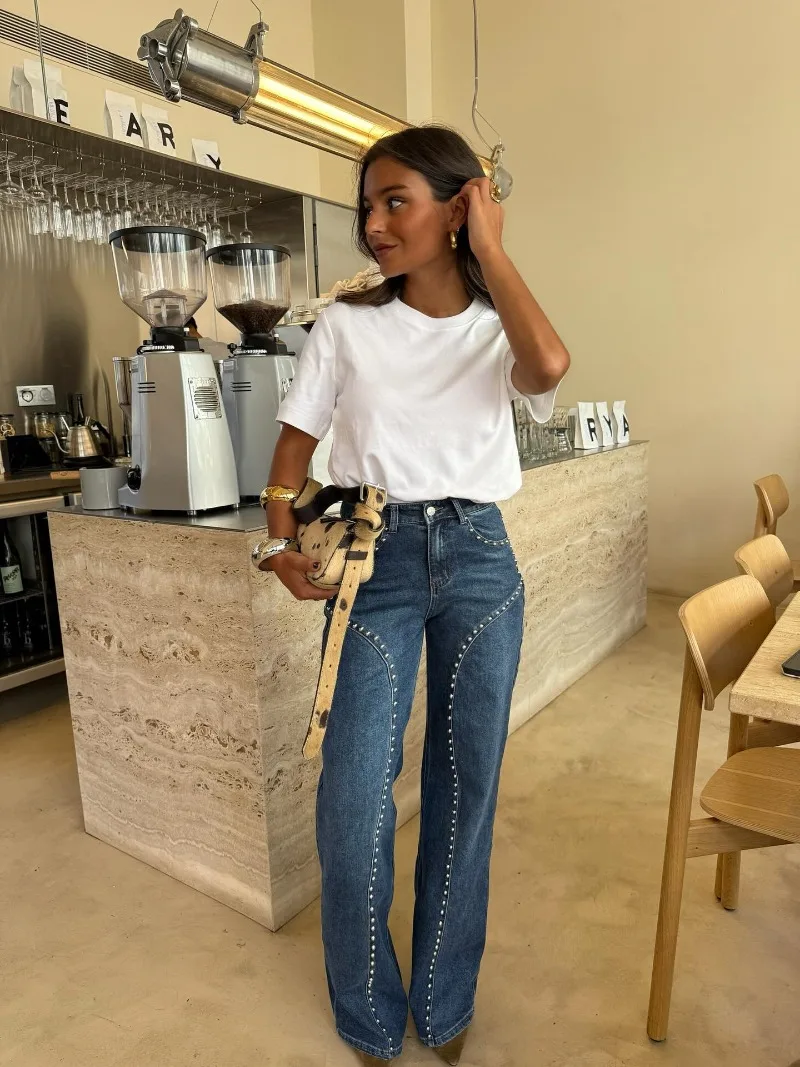 Damen-Jeans mit Nieten und geradem Bein, gebogene Nähte, Metallperlen, lockere, weite Denim-Hose, amerikanischer Street-Casual-Stil, Alltagshose – Detail 4