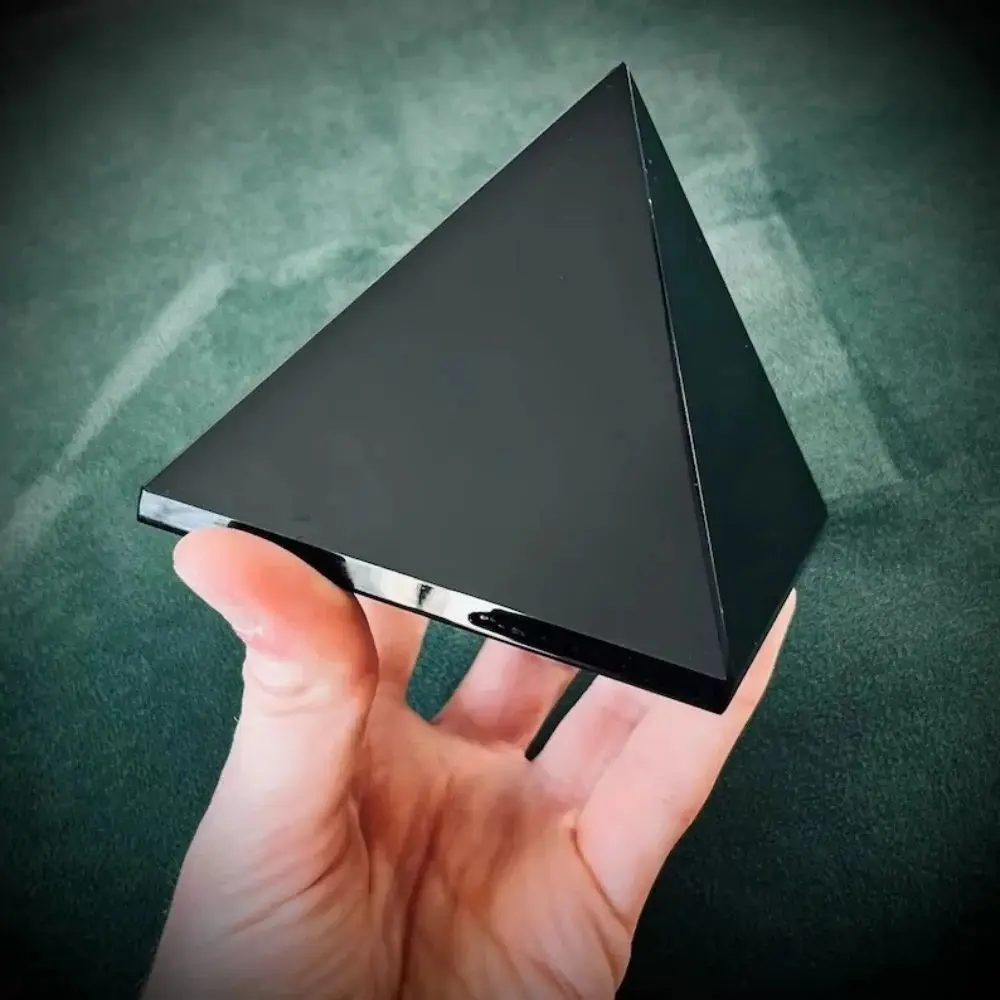 Pirámide de obsidiana Natural, piedra energética Reiki, puntos de cristal Mineral, adornos de pirámide triangular, decoración de mesa para sala de estar