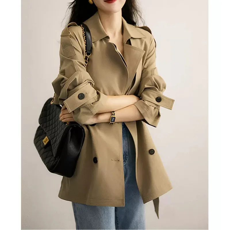 

Light Texture Fashionable Short Trench Coat Women Coat Men