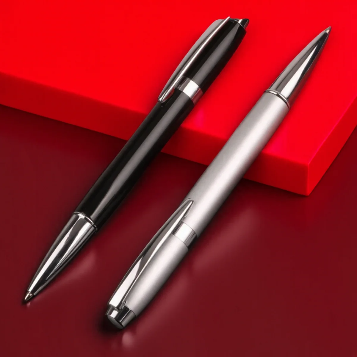 

Metal Retractable Rollerball Pens Smooth Writing Ballpoint Classic Elegant Gift Pens Stationery Signature Black Ink