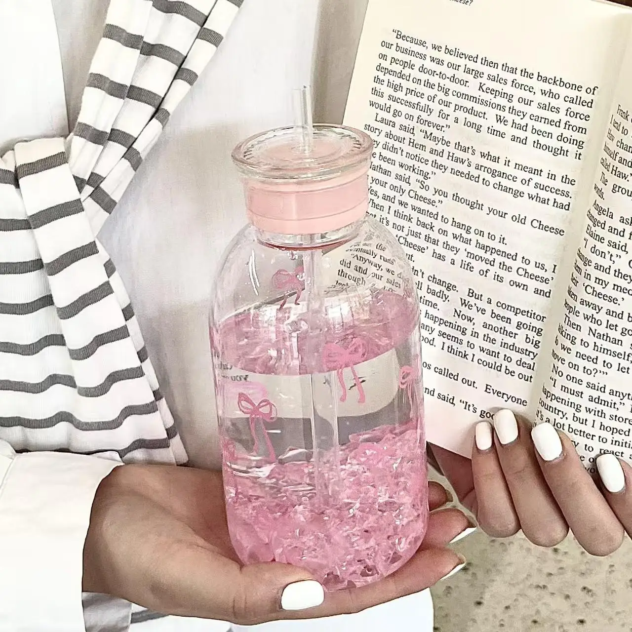 

Модная соломенная чашка 600 мл с бантом и крышкой, бутылка для воды, большая емкость, кофейная чашка для сока, молока, чая, кофе