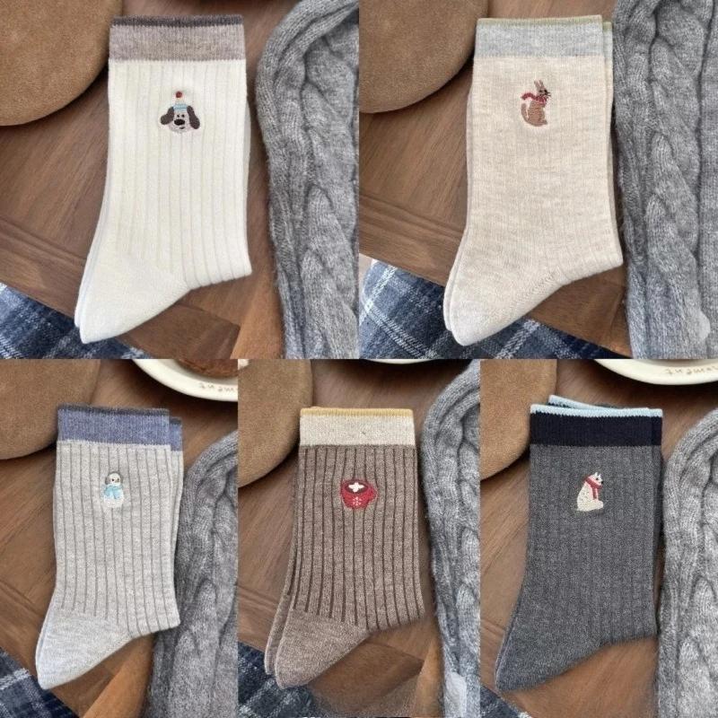 

1/5 пар милых женских носков с мультяшным принтом, новые модные носки для весны и осени, впитывающие пот, простые, удобные, повседневные носки