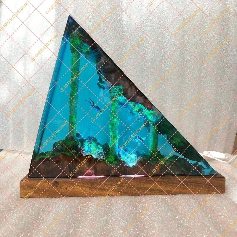 Resin crafts, gifts for swimming enthusiasts, gifts for family, creative gifts, tabletop ornaments, bedside ornaments