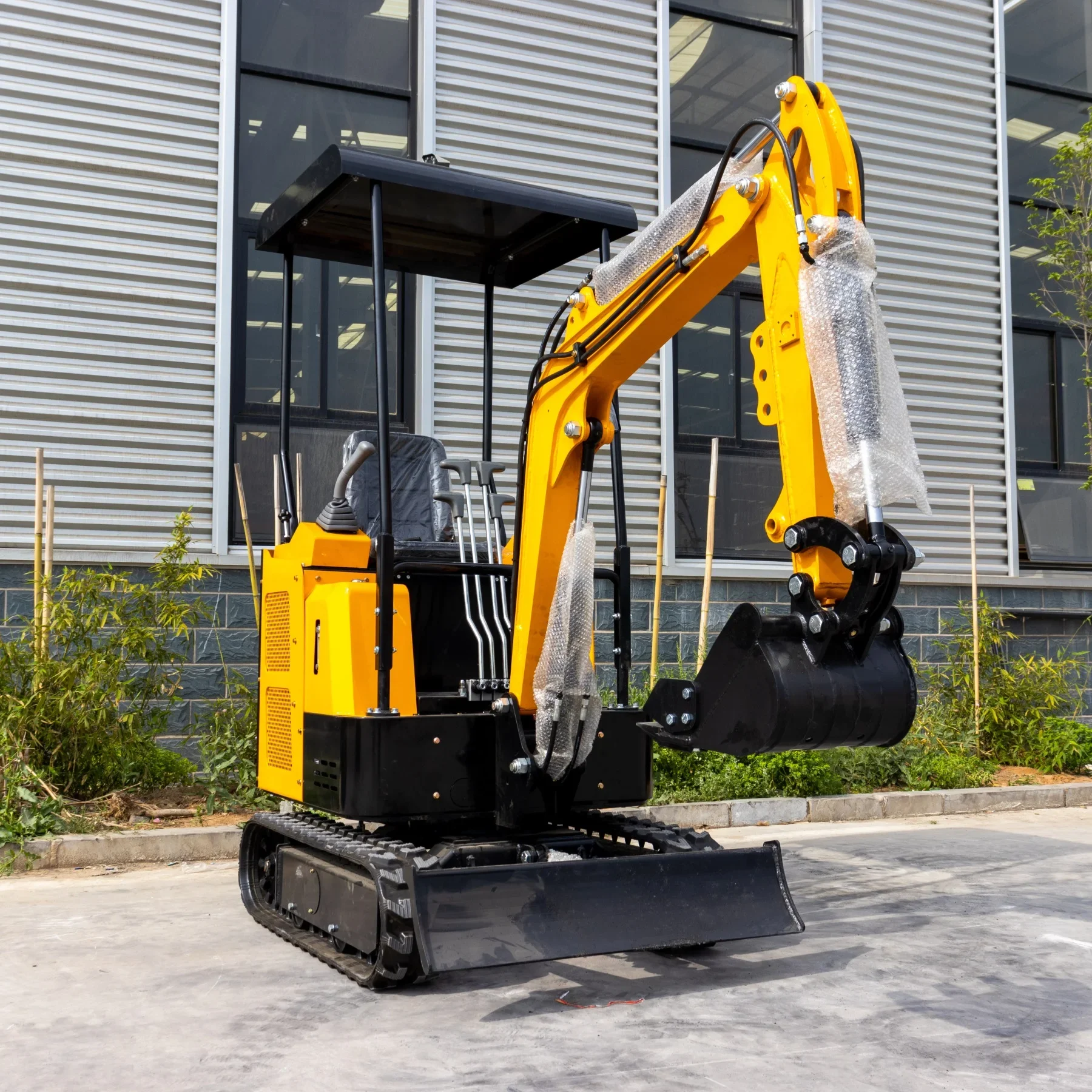 รถขุดขนาดเล็ก 0.8T รถขุดไฮดรอลิก รถขุดขนาดเล็ก Loader ขายร้อน