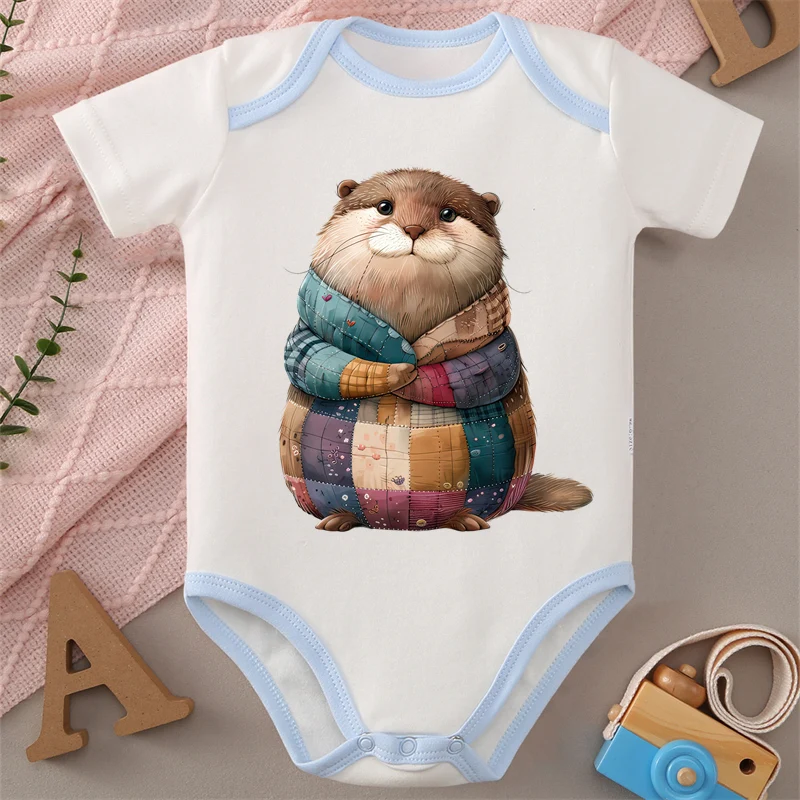 

100% хлопковая ткань, кукольная маленькая выдра, милый принт, удобное мягкое боди для ребенка, комбинезон для новорожденных от 0 до 12 месяцев