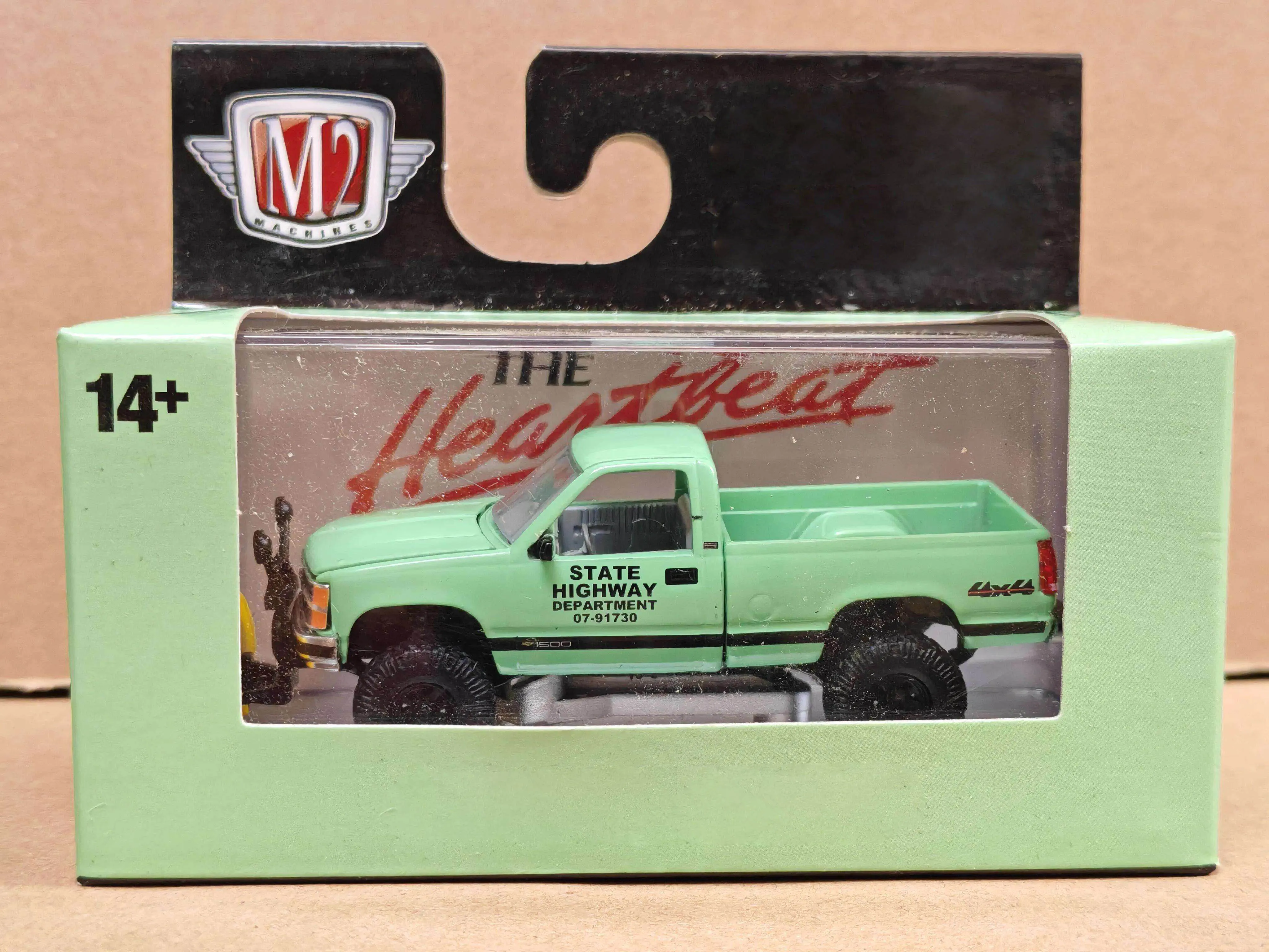 M2 machines 1/64 dodge ford Pickup truck 1993 silverado 1500 1976 GMC Diecast alloy car model collection display child gift