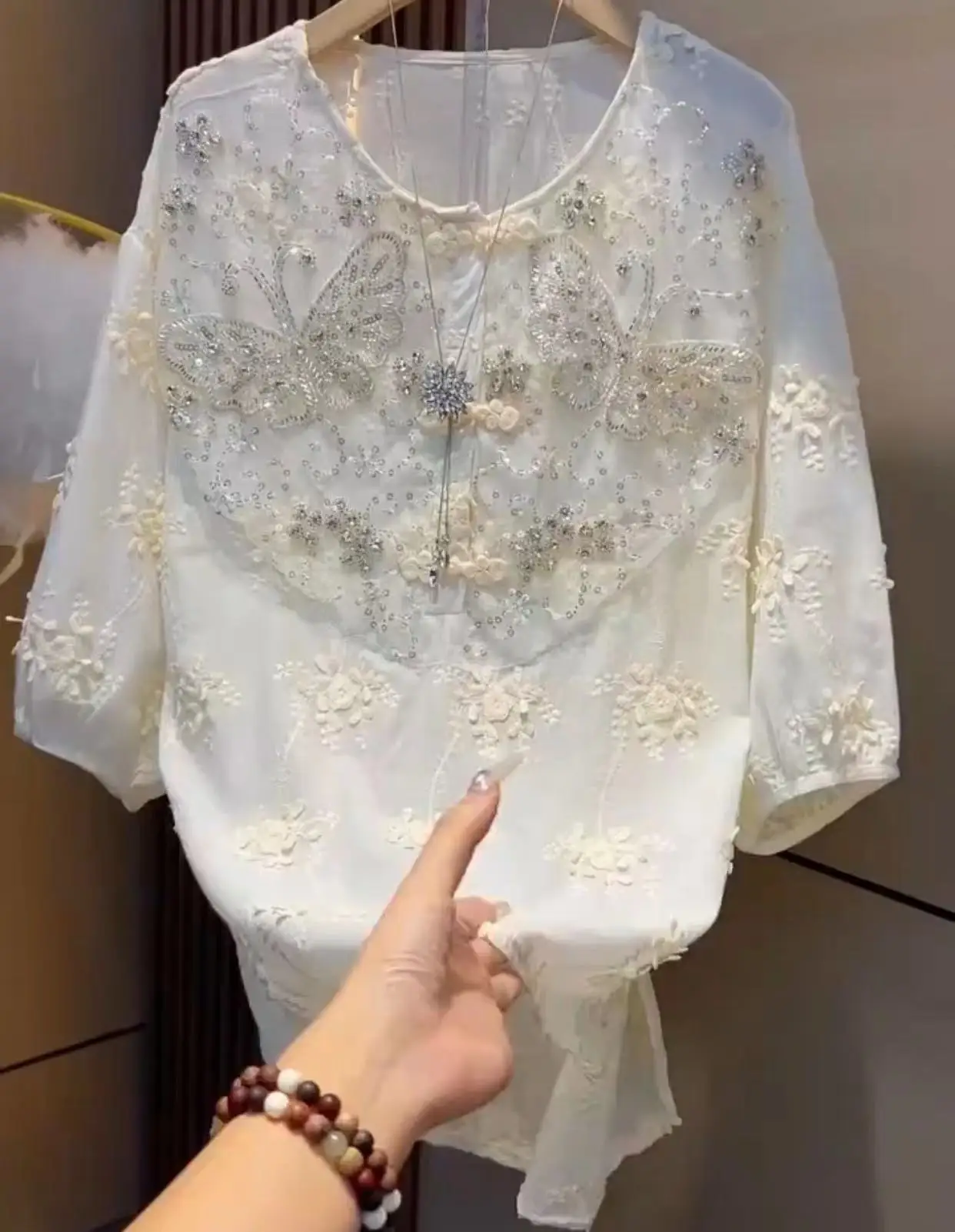 Luxury Vintage Diamonds Sequined Embroidery Blouses Shirts Women 2024 Spring Summer New Fashion Causal Tops Camisas De Mujer