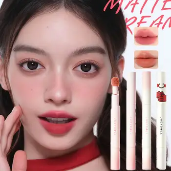Judydoll Hydratační nelepivý pudr na rty, krémová rtěnka ve tvaru polštářku, matná rtěnka, růžovočervená rtěnka, jemné linky, jílová kosmetika na rty 6 nejlepší prodej judydoll rty - №4