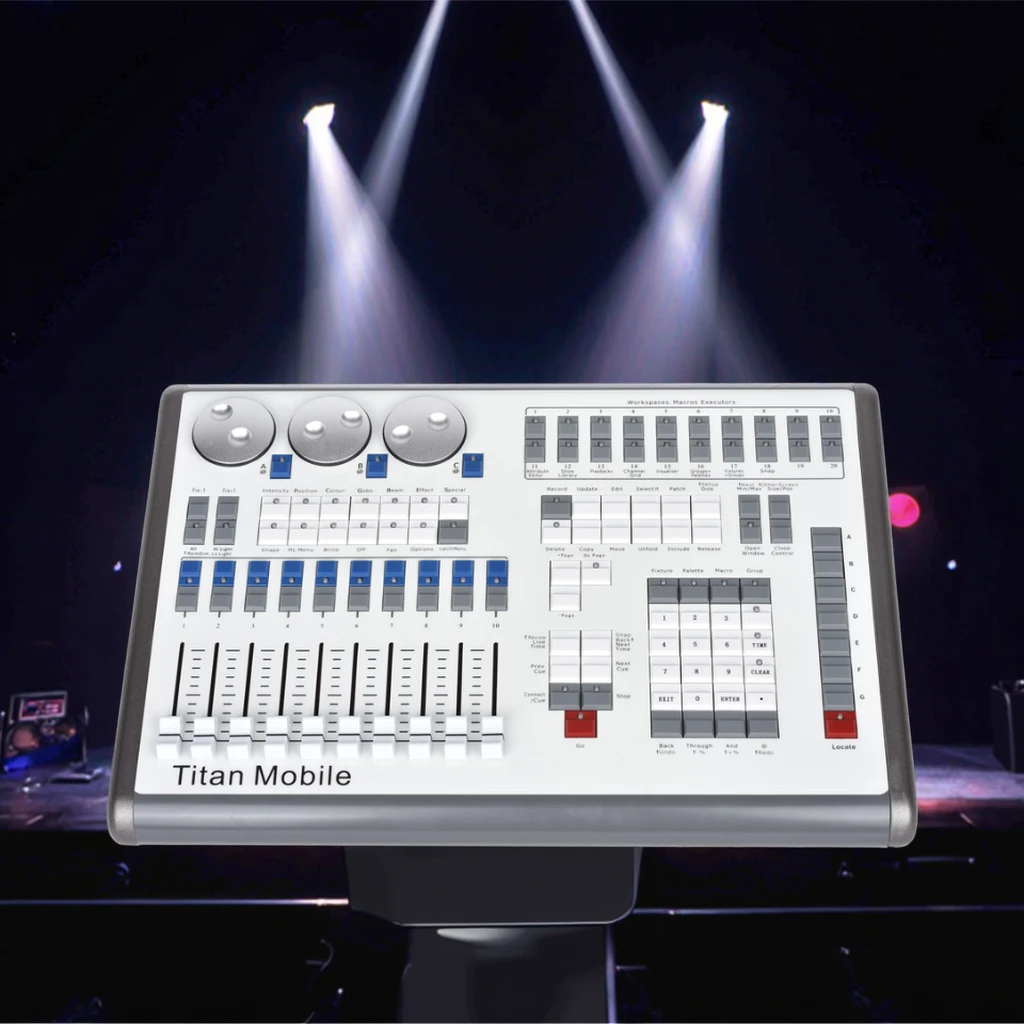 

High Quality Latest V18.1 Tiger Command Wing Titan Mobile 4 512DMX Channel Manual Switch For Theater Party Tour Show