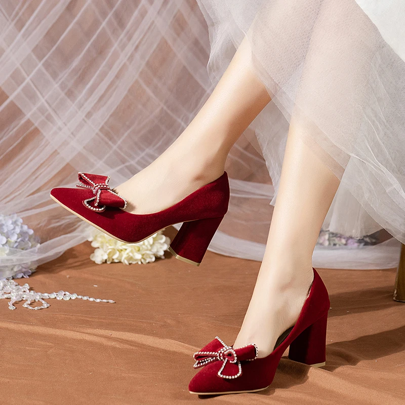 2024 Women\'s Spring and Autumn New Red Rhinestone Bow Large Wedding Shoes Pointed Comfortable Shallow Mouth High Heels