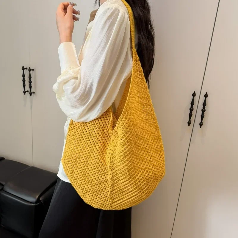 

Solid Large Capacity Hollow Soft Crossbody Bag Versatile Commuting Women's Shoulder Bag 2025 Hot Sale Sweet Bags for Women
