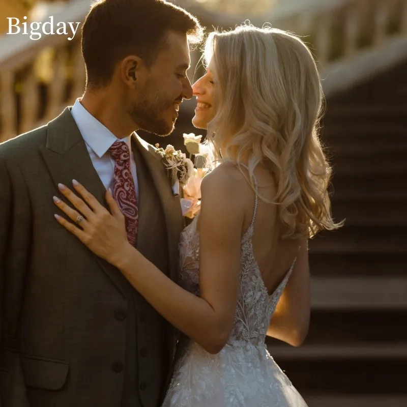 Vestidos De Novia elegantes De línea a para mujer, vestido De Novia De encaje con espalda abierta, tul con tirantes finos, tren De barrido