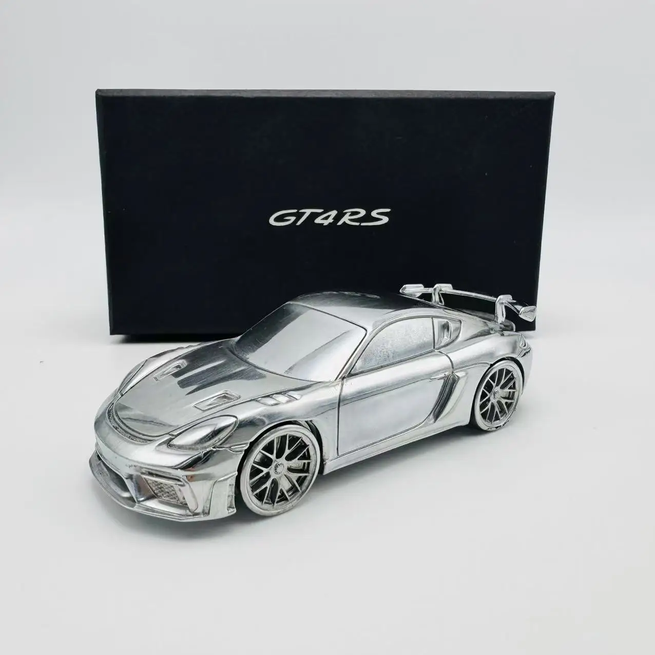 

1:43 718 GT4 RS Solid Metal Steel Car Model Museum Souvenir Car Model