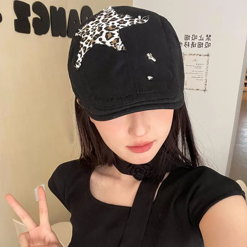

Women's Fashion Hats Sweet Cool Style Leopard Print Star Patchwork Retro Street Fashion Hot Girl Beret Hat New Y2k Black Caps