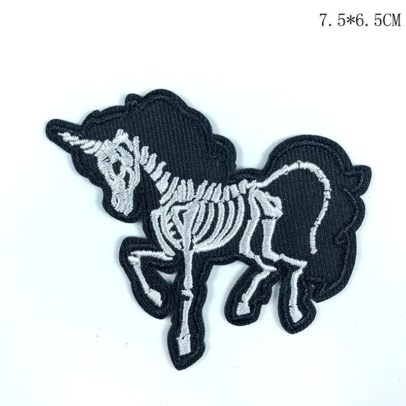 Embroidered Horse Bronco Badge Mustang Pony Appliques Patches Pink horse Iron On Embroidered Patches for Clothing Backpack
