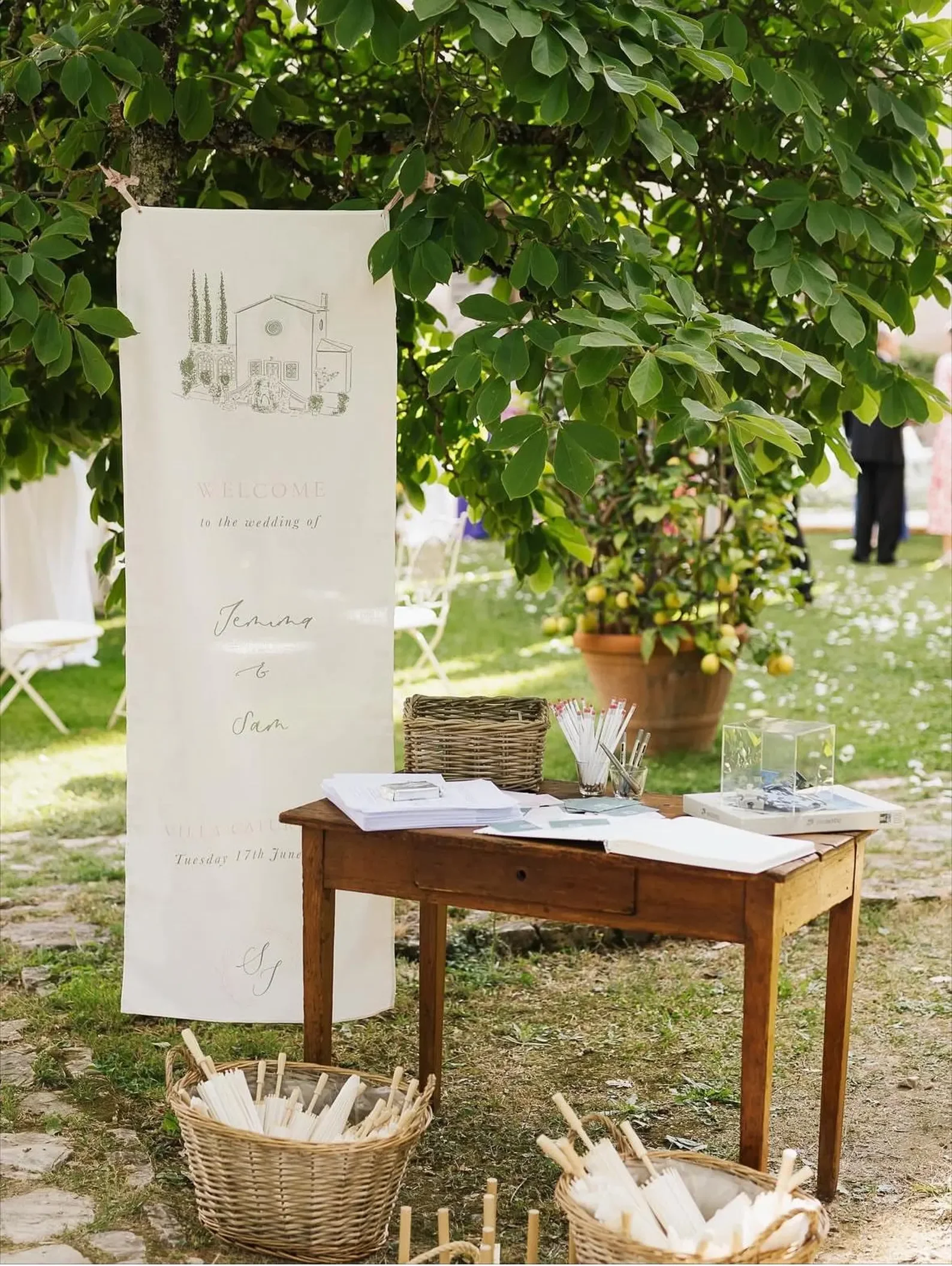 Personalized Linen Wedding Welcome Banner Custom Venue Illustration Names Date Hanging Sign for Ceremony Reception Decor