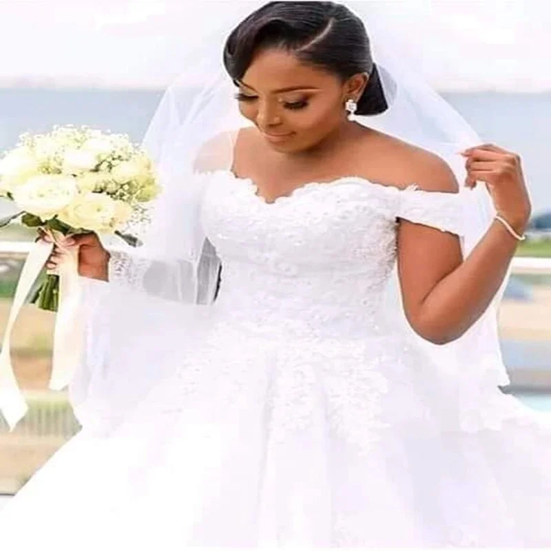 Off the Shoulder Ball Gown Wedding Dresses for Bride Beaded Appliques Lace Bridal Gowns Vestidos De Noiva Plus Size Customized