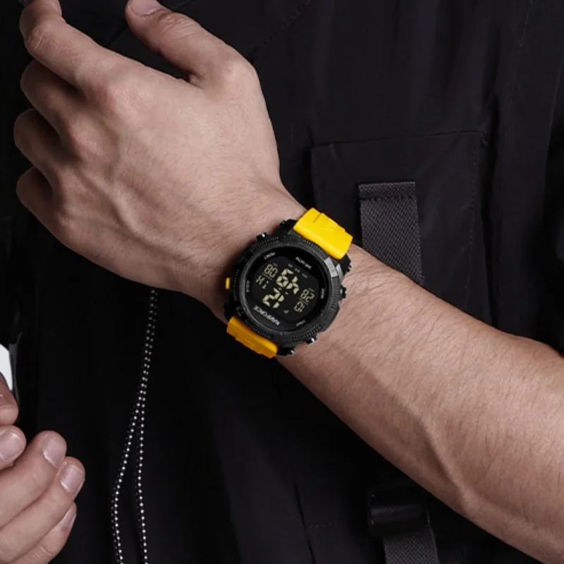 NAVIFORCE Stylish LCD Digital Wristwatch for Male Auto Date Week Display Silica Strap Clocks Men Sports Outdoor Students Watches