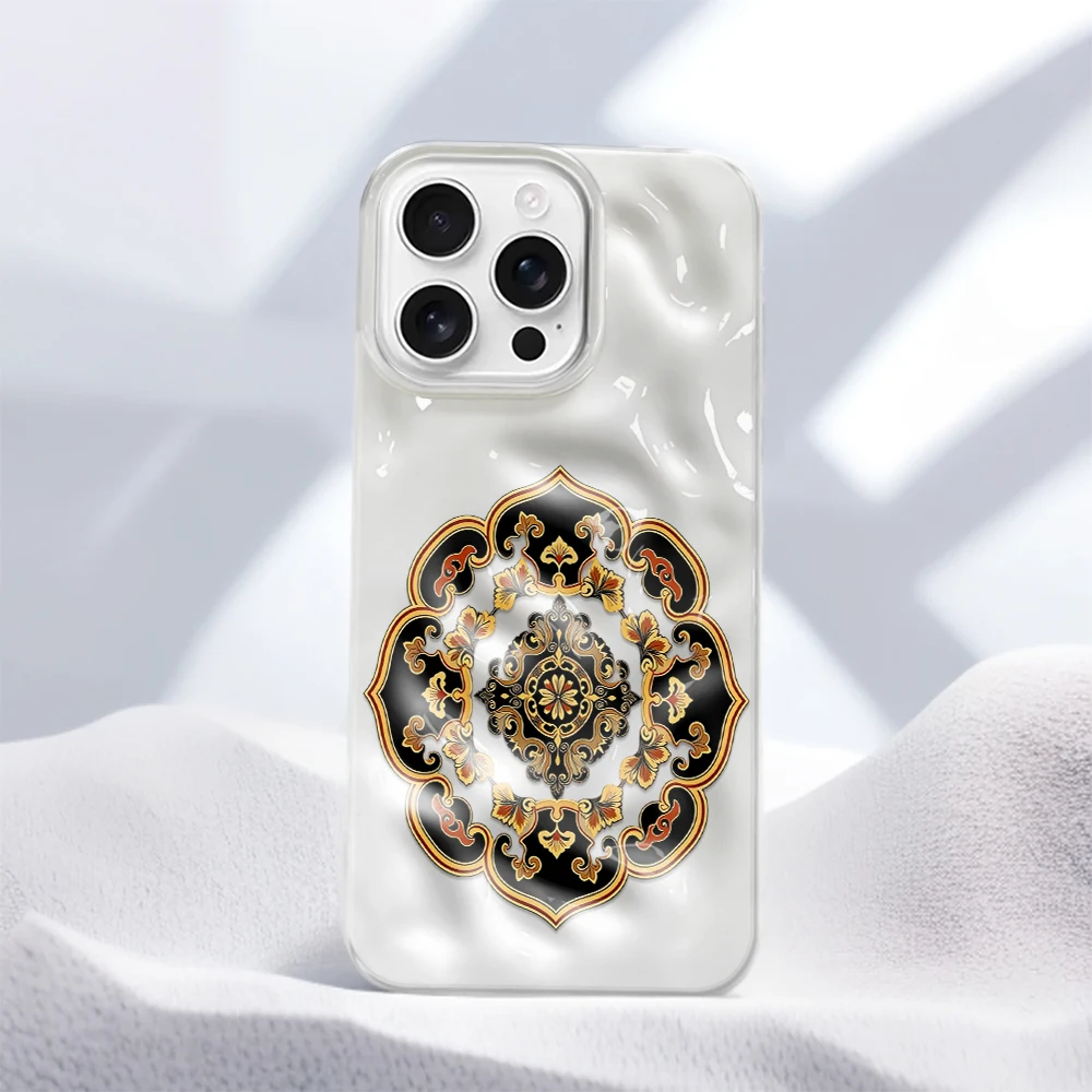 Funda de lujo para teléfono con estampado de mandala dorada, para mujer, compatible con iPhone 16, 18, 17, 14, 15, 13, 12, 11 Pro Max, Plus, Air, hecha de TPU suave.