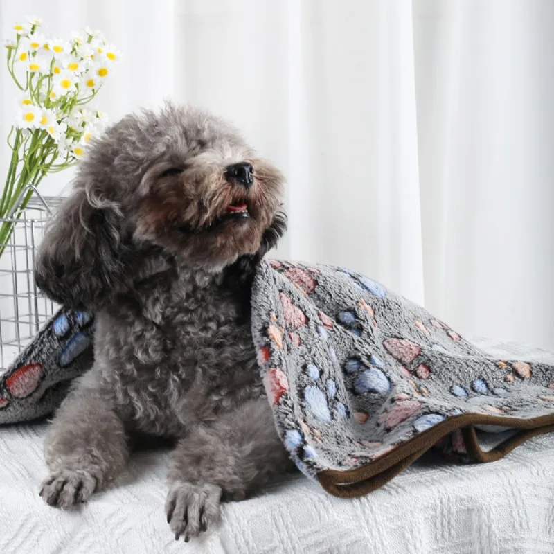 Weiche, flauschige, hochwertige Haustierdecke aus Flanell, Hundeschlafdecke mit Pfotenmuster, Haustiermatte, warme, bequeme Decke für Katzen und Hunde – Detail 11