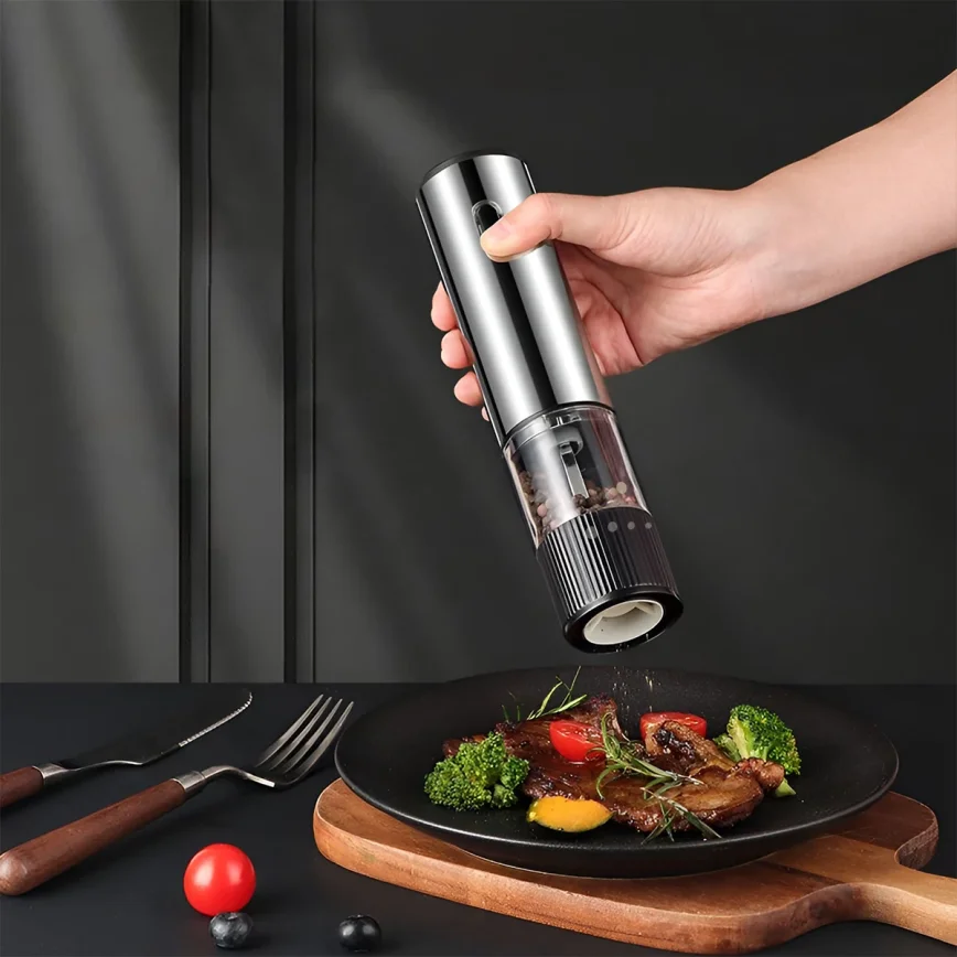 Electric Pepper Grinder, Stainless Steel Mini Pepper Grinder, Sea Salt Black Pepper Grinder, Charging Bottle