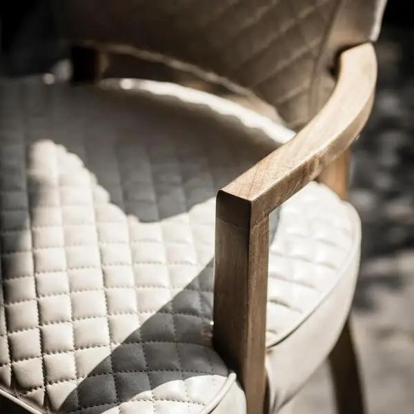 ！@Luxurious Classic style  Quilted Leather  Antique Dining Chair With Solid Wood Frame