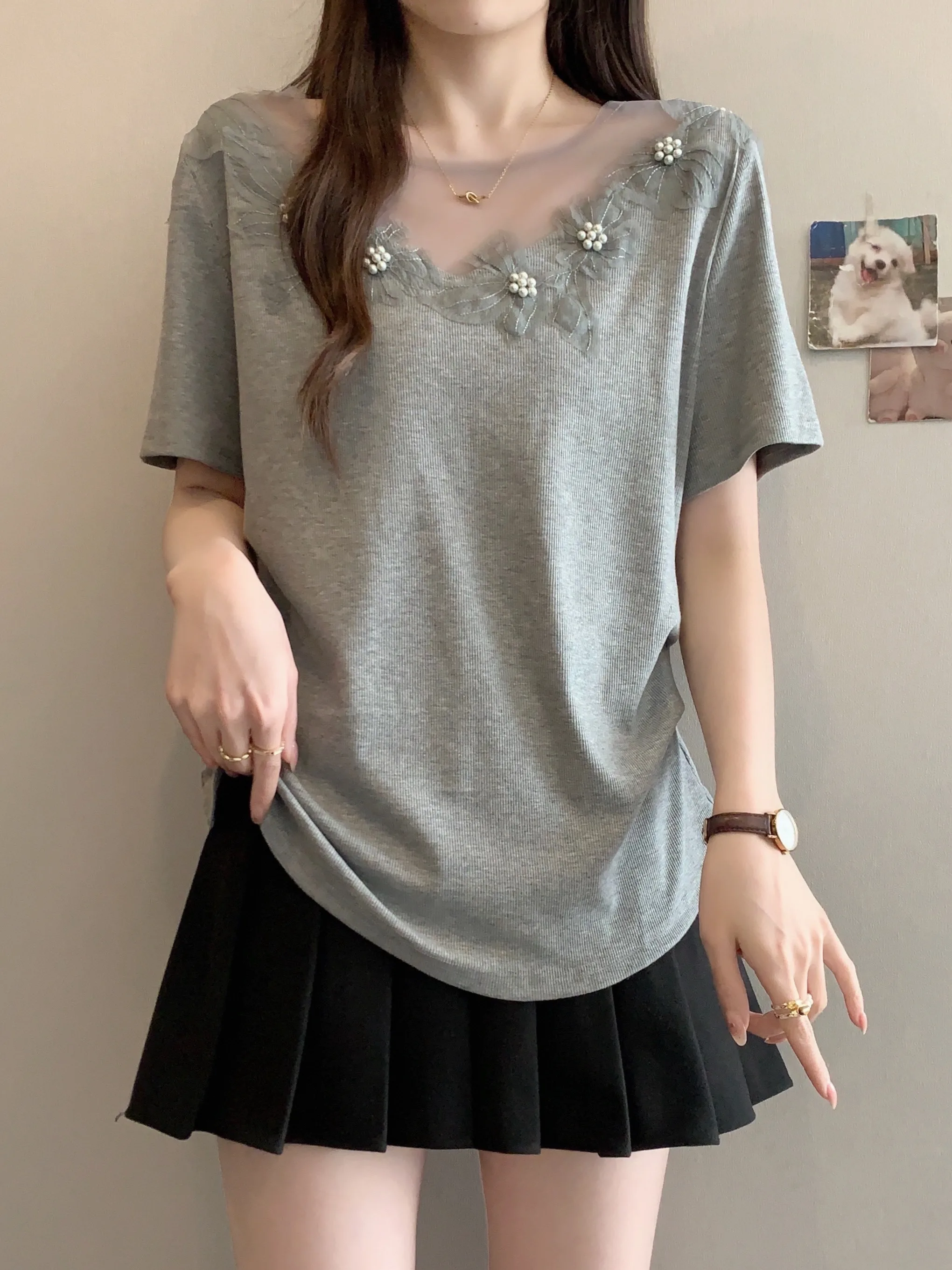 

Женская футболка больших размеров с коротким рукавом, летний дизайн, с эффектом пэчворк, 3D цветочный принт, милый топ, приталенный крой, полиэстер