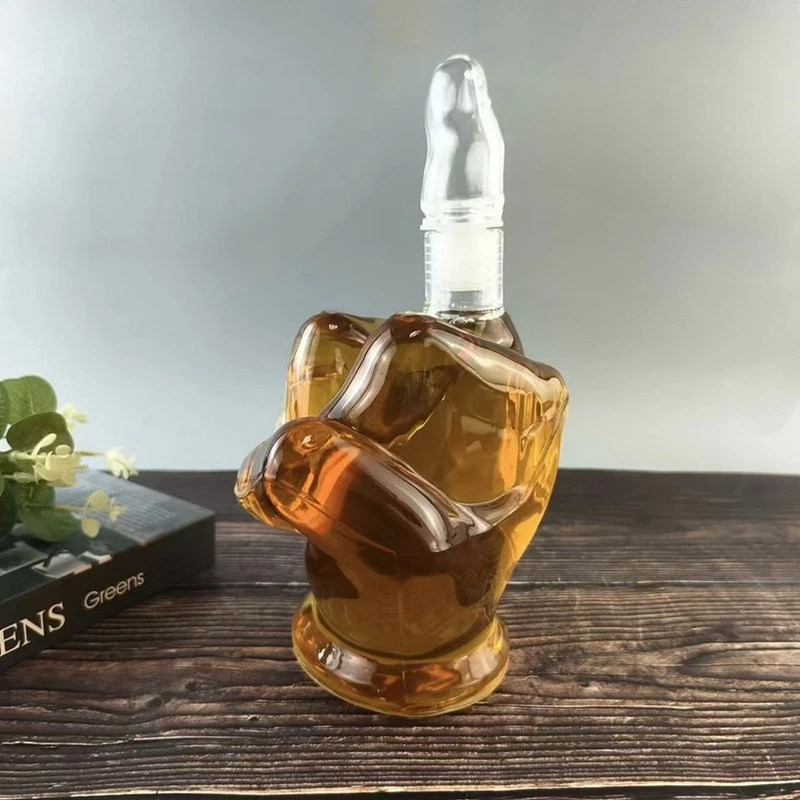 Middle Finger Fist Liquor Bottle Borosilicate Glass Unique Shape Alcohol Flask Vodka Whiskey Decanter Novelty Gift Wine Bottle