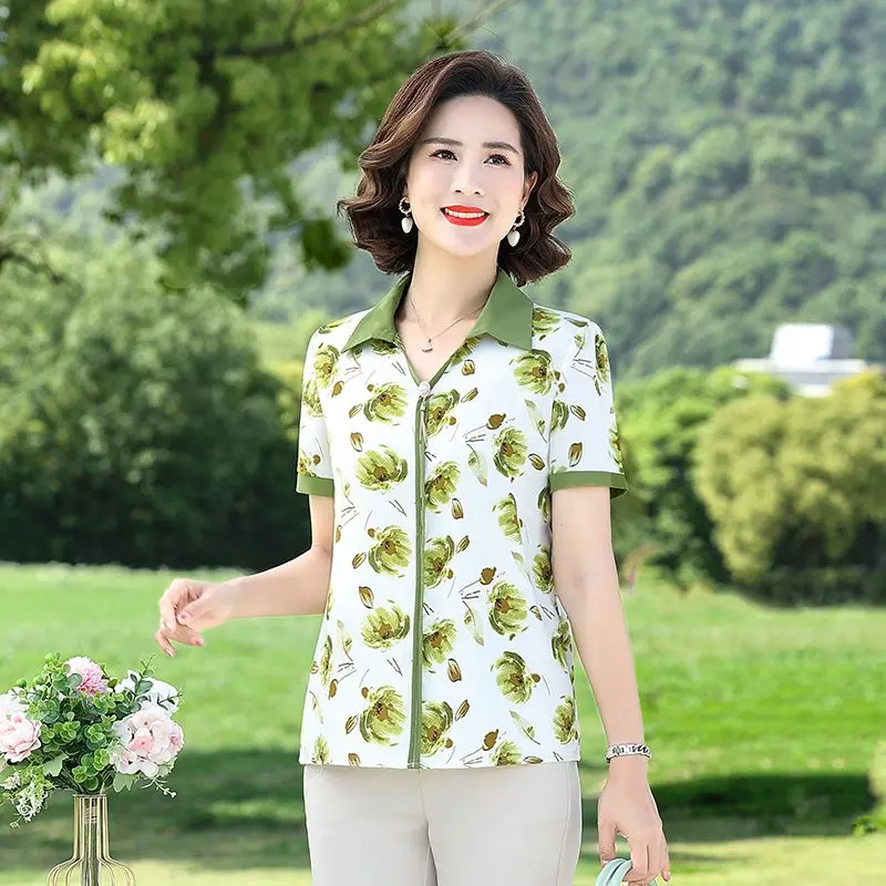 Summer Fashion Lapel T-shirt New Women's Fashionable Short-sleeved Top