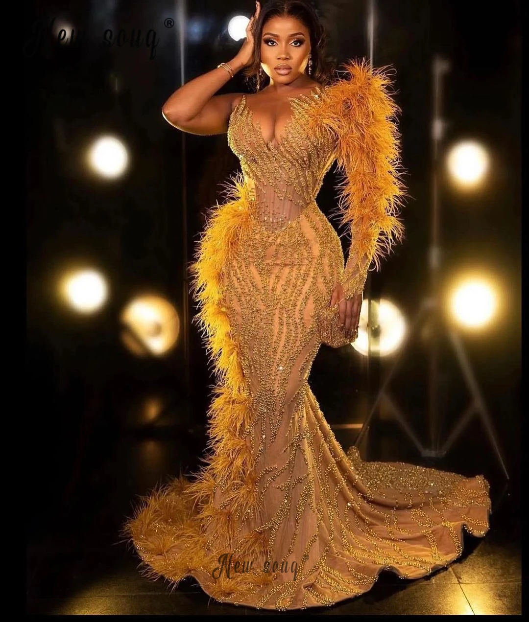 Gold Gown for Ladies: The Ultimate Evening Dress for Glamorous Occasions Gold Gown for Ladies: The Ultimate Evening Dress for Glamorous Occasions