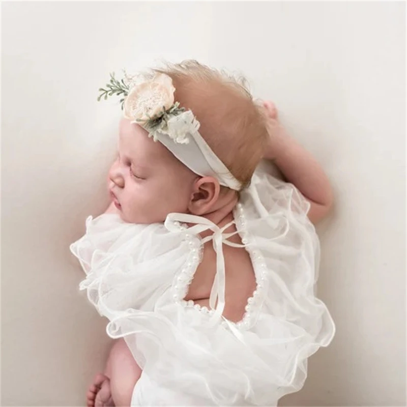 0-2 Months Baby Photography Clothing White Fairy Romper With Lace Pearls Newborn Girl Photo Shoot Costumes Ruffles Chiffon