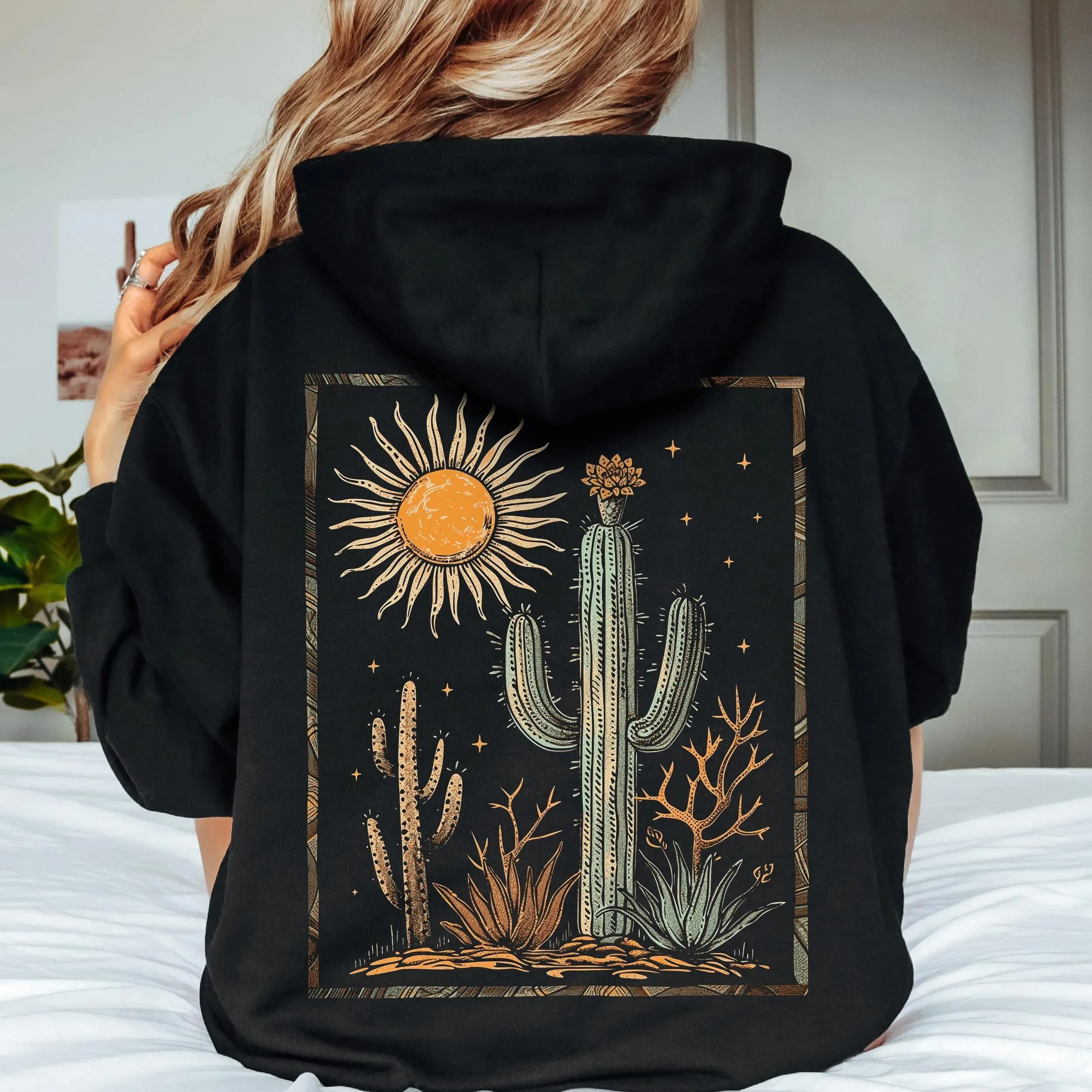 

Осенне-зимняя богемная толстовка с капюшоном «Desert Sun Cactus Charm» — модная хлопковая толстовка с капюшоном, стильная природа — вдохновленная толстовка