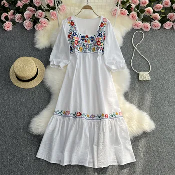 Lente/Zomer Dames Reisvakantie Vintage Lange Jurk Bohemien Etnische Stijl Geborduurde Taille Stropdas Katoen En Linnen Jurk ﻿