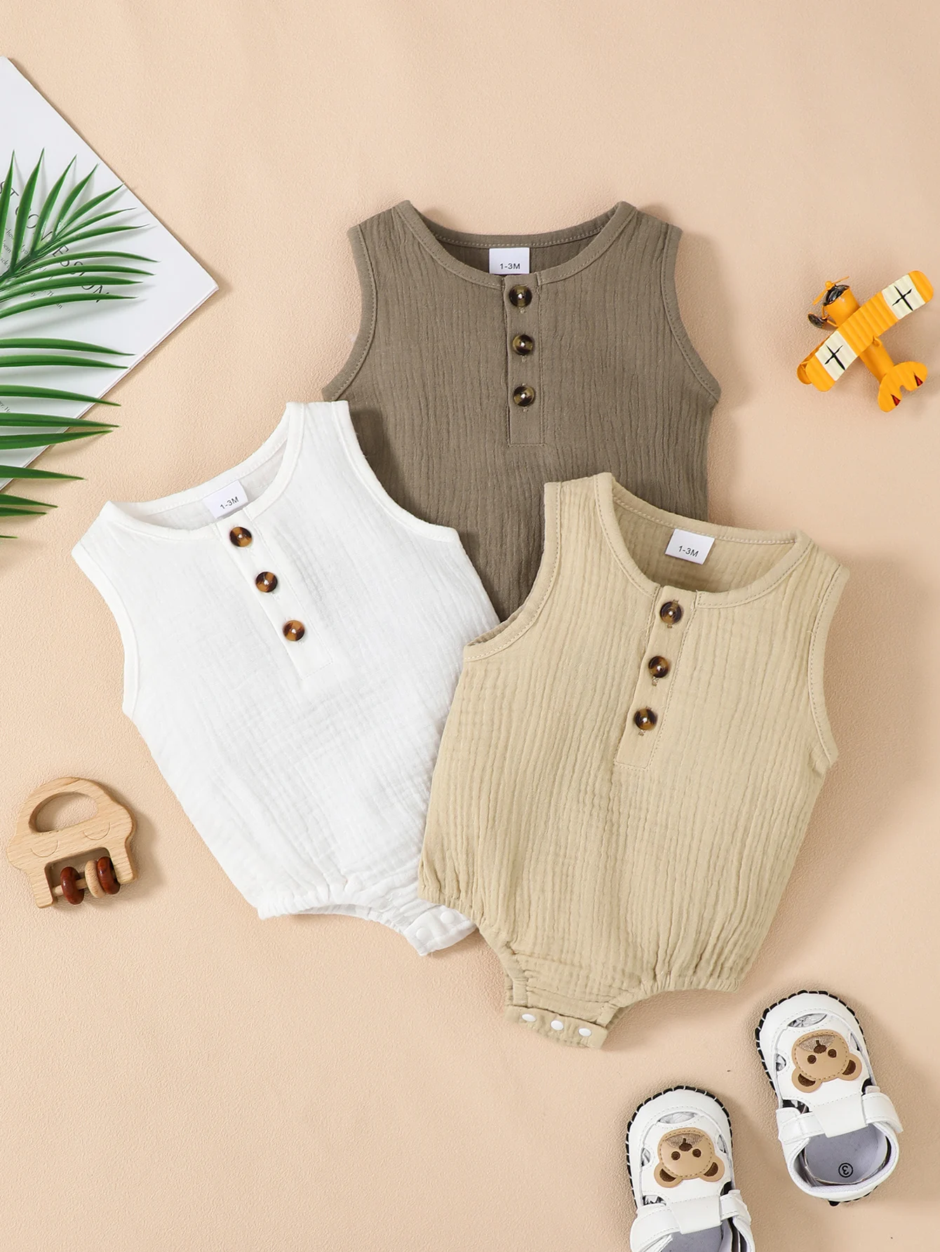 

Baby Triangle Romper Set Pure Cotton Comfortable Casual Cute Unisex Spring Summer Outfit Three-Piece Suit with Buttoned Vest