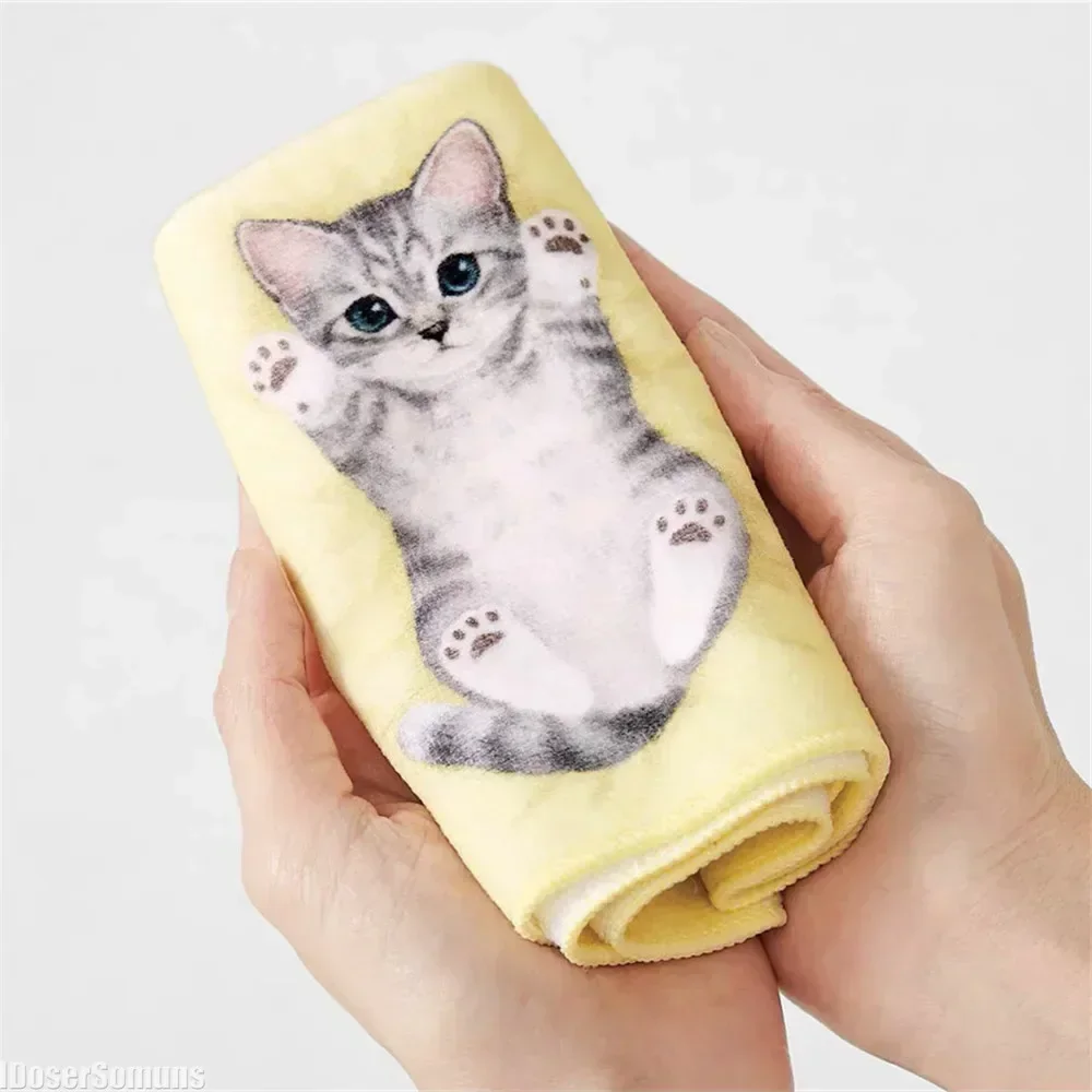 Japanese Style Portable Sweat Catty Pocket Handkerchief Square Towel Small Milk Cat Handkerchief Small Hand Towel Cat Pattern