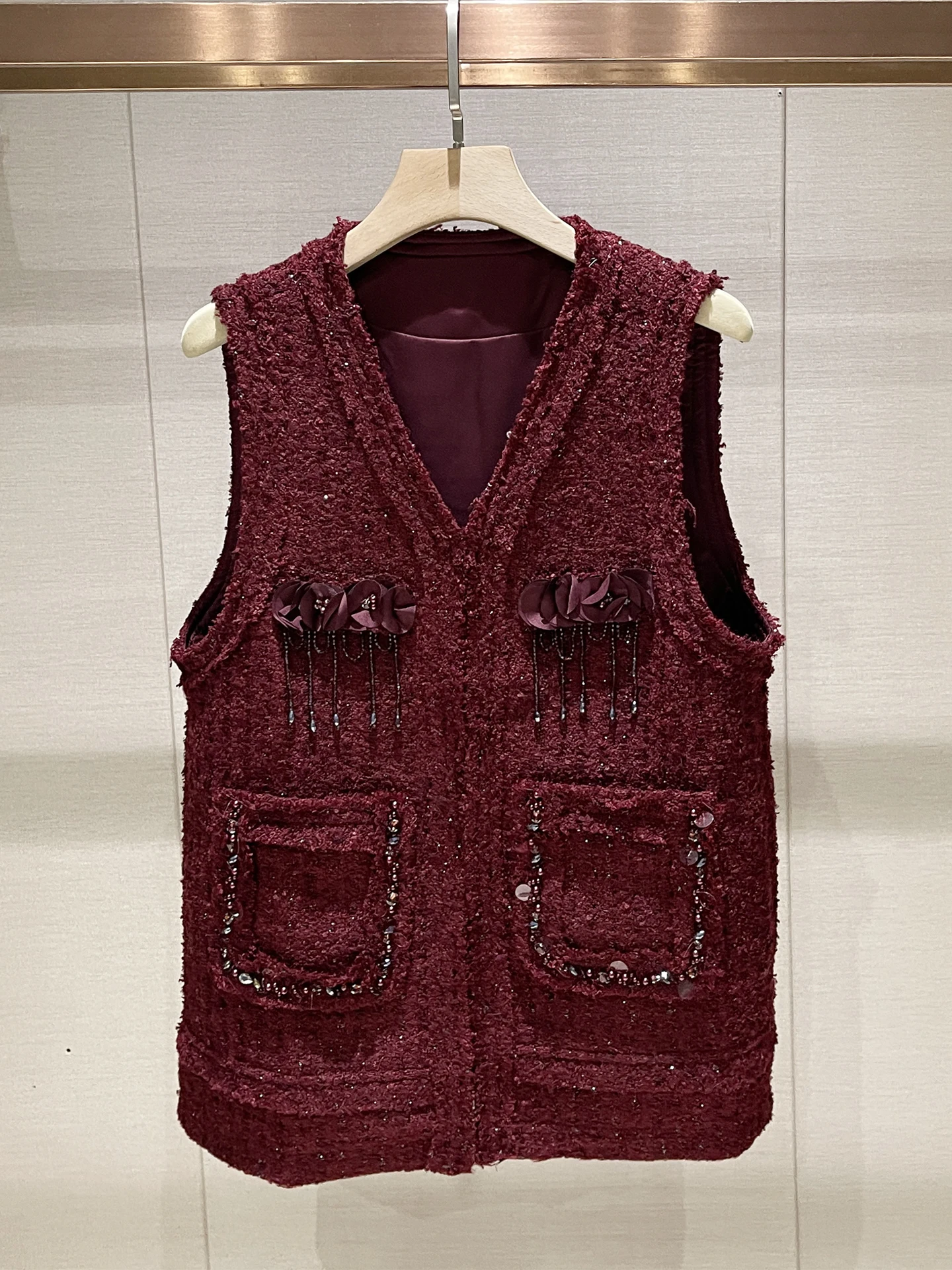 

Anti-Aging Wine Red Thi Tweed V-Ne Svel Vest Jaet Women's Sle Commute Wind Button Splice Regular Length Medium ...