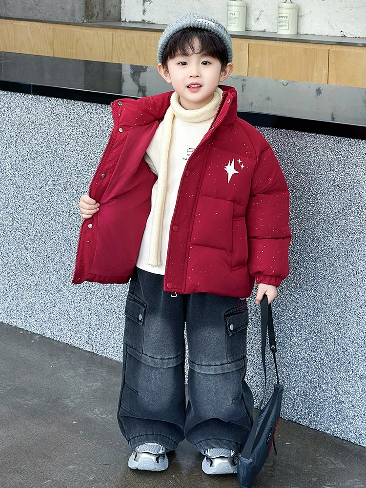 

Модная зимняя куртка для мальчиков: утепленное пальто из хлопка с принтом, свободный крой, длинный рукав, застежка-молния