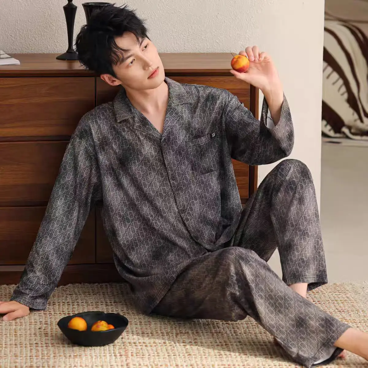 

Повседневная высококачественная мужская пижама, с длинными рукавами, можно носить на улице, весна и осень, стильная, для похудения, комплект домашней одежды больших размеров