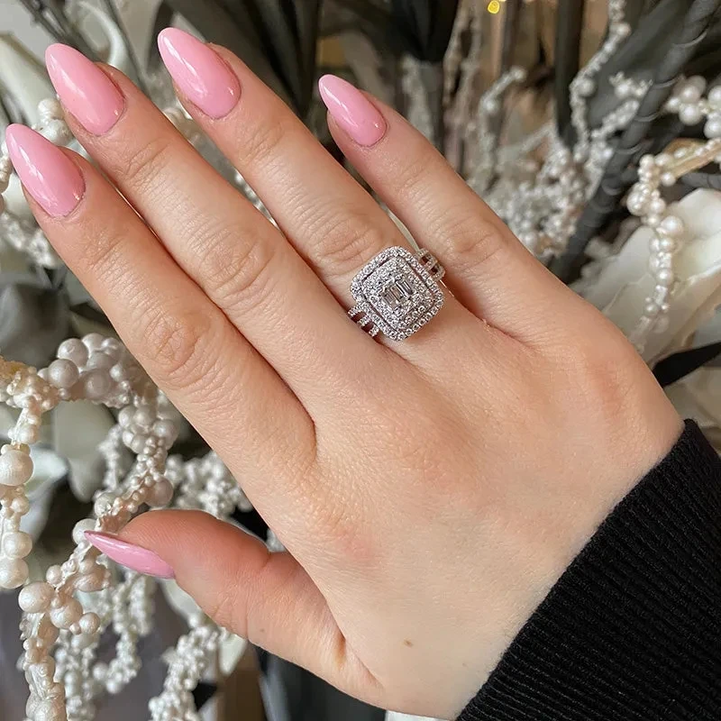 Huitan New Fashion Women Rings Geometric Shaped Crystal Cubic Zirconia Rings Gorgeous Bridal Wedding Accessories Party Jewelry
