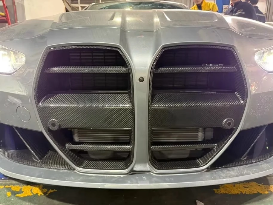 High-End SL Dry Carbon Front Grille With ACC Cutout | Perfect Fit for  M3 G80 & M4 G82/G83