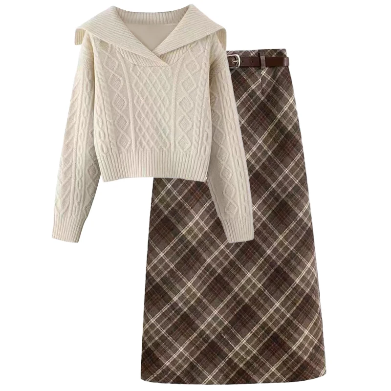 

Autumn Preppy Style Women's Knitted Sweater And Plaid Skirt Two-Piece Set Slimming Effect Vintage Korean Fashion