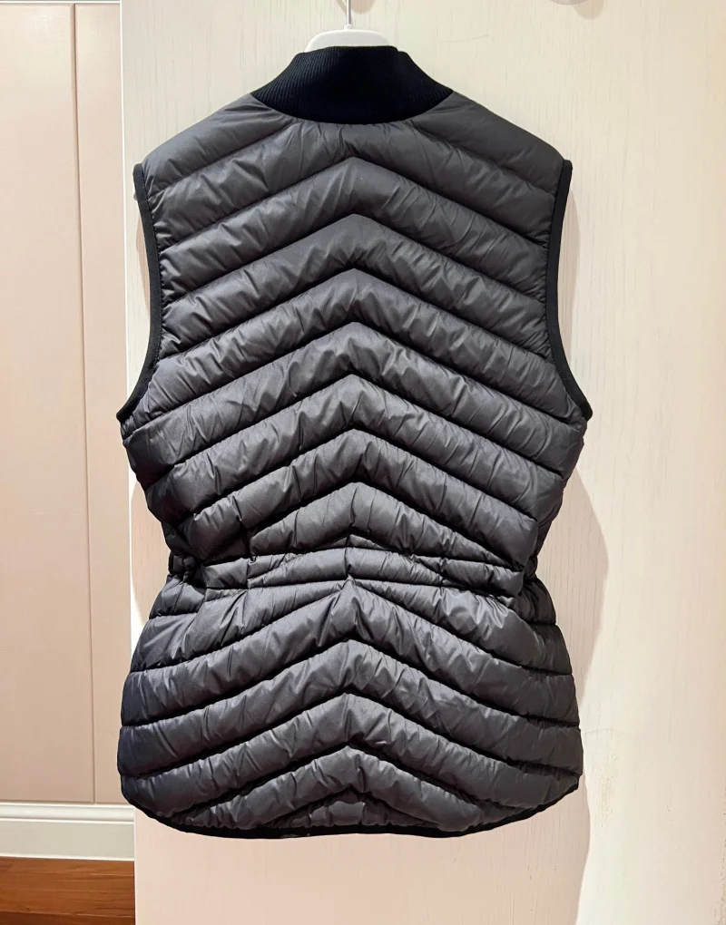 New Fashion Winter Keep Warm Sleeveless 90% White Duck Down Coat Women Sleeveless Zipper Slim Waist Lightweight Down Jacket Vest