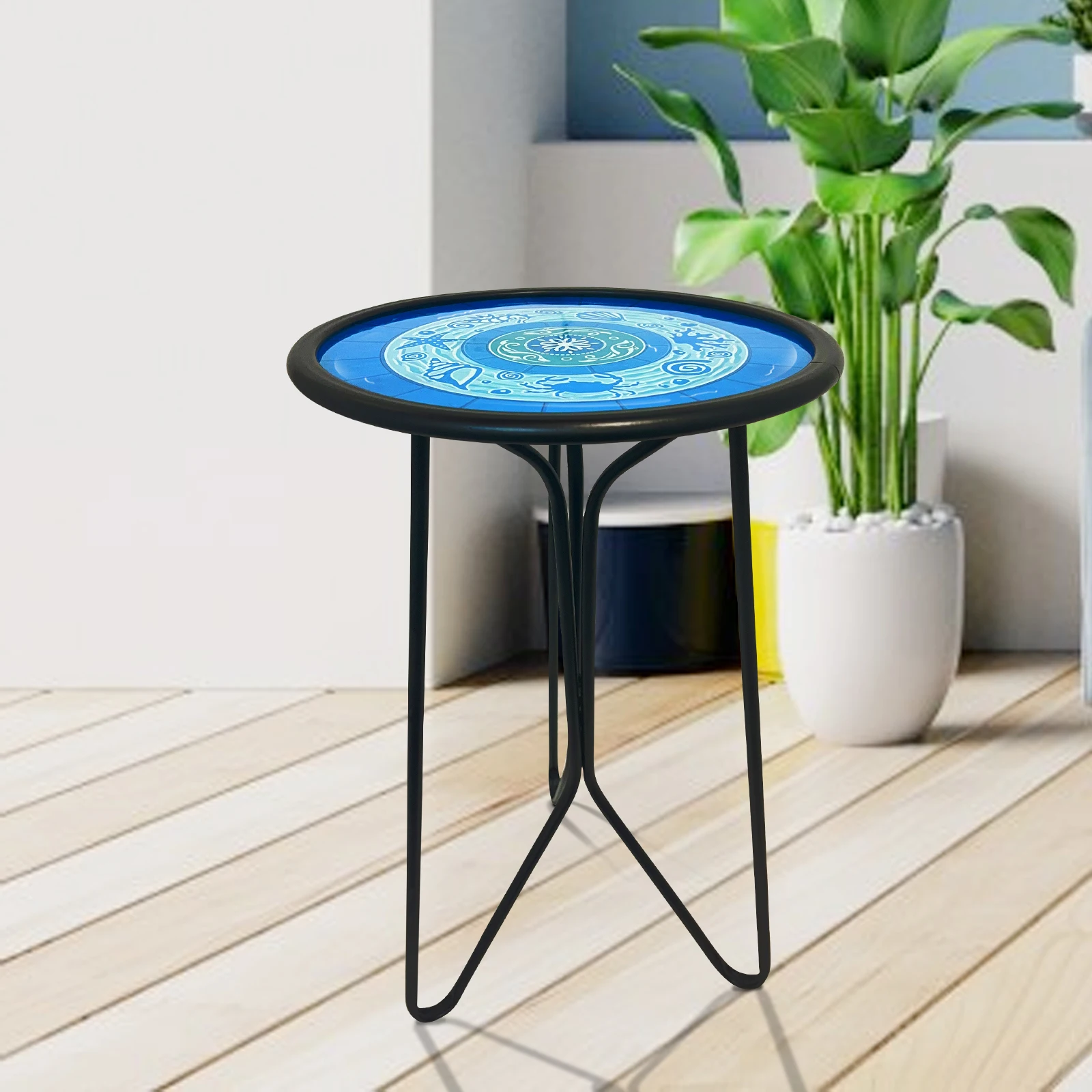 Outdoor Side Tables, 12\