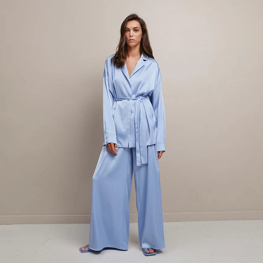 

2024 Pajamas Sets Ice Silk 2-piece Robe Long Pants Comfortable Simulation Silk Simple French Loungewear for Women Sleepwear