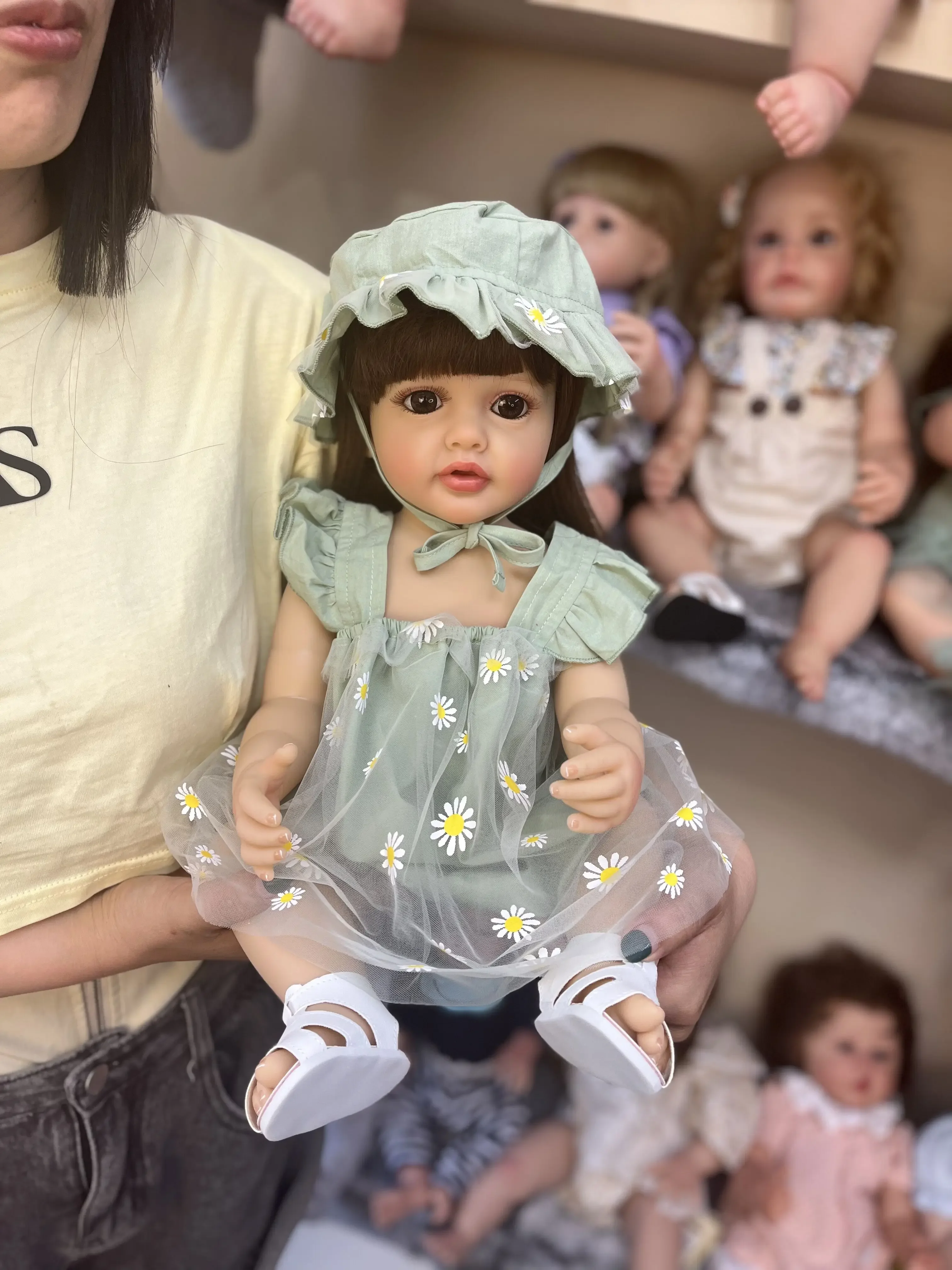 55CM Full Body Soft Silicone Vinyl Reborn Toddler Girl Betty Pretty Girl Princess Lifelike Baby Doll Christmas Gift for Grils