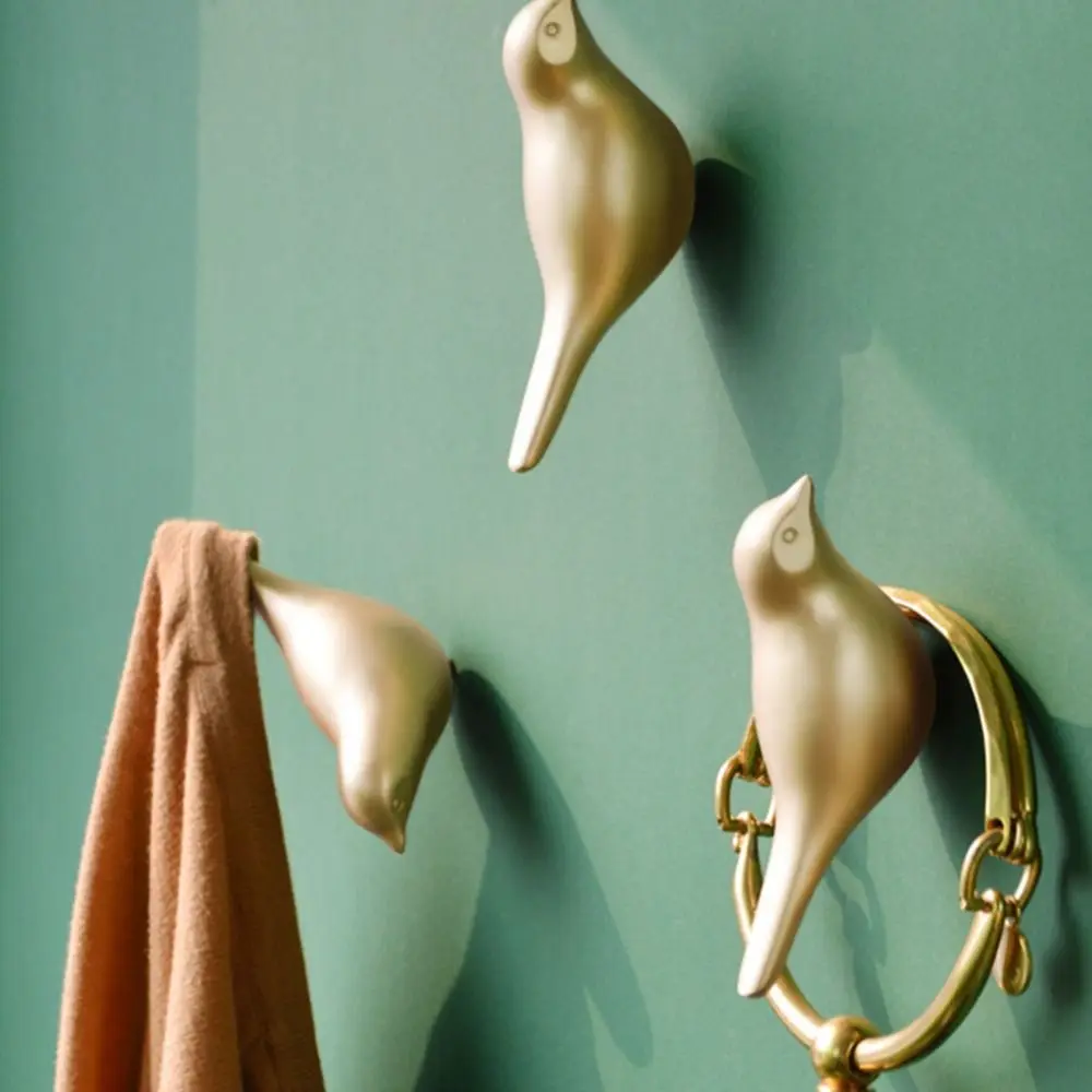 

Elegant Cute 3D Creative Bird Wall Hook Modern Space-saving Bird Resin Wall Hook Luxury Key Holder Clothes