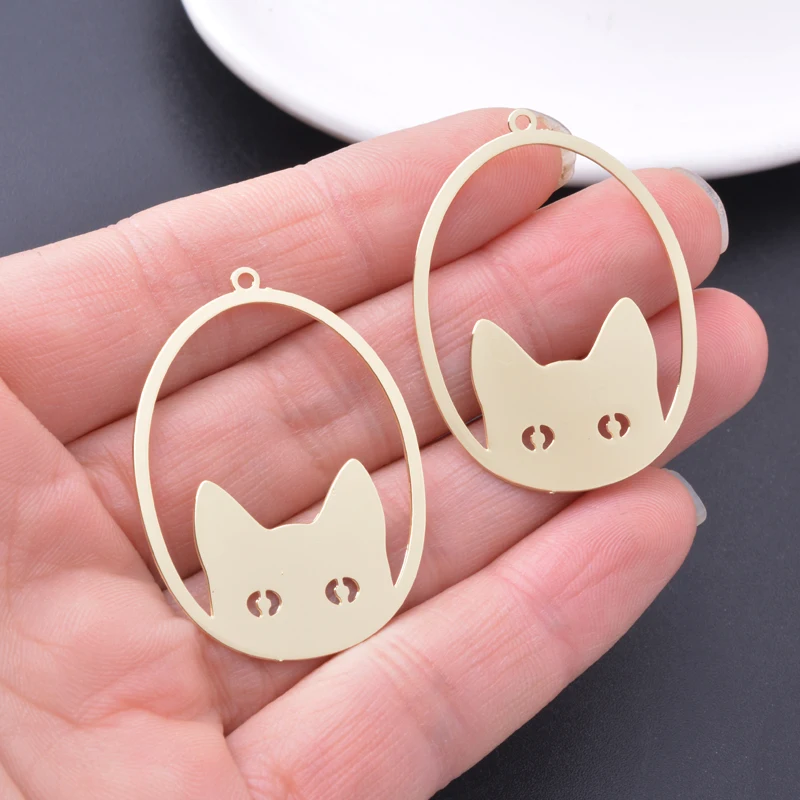10 Stück Messing Edelstahl Lasergeschnittene Katzen-Anhänger Niedliche Tiere Schwarz Gold Farbe Katzen-Anhänger DIY Schmuck Großhandel Zubehör – Detail 15